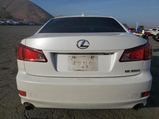 JTHBF5C29B5137167 - 2011 LEXUS IS 250 WHITE photo 6