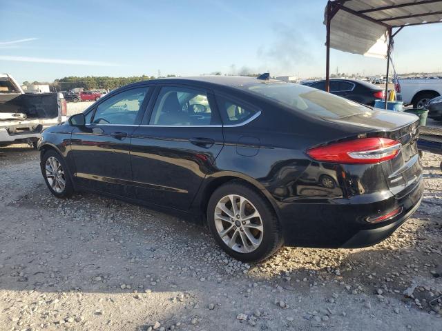 3FA6P0HD1KR132271 - 2019 FORD FUSION SE BLACK photo 2