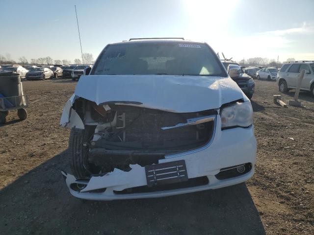 2C4RC1CG0GR113167 - 2016 CHRYSLER TOWN & COU TOURING L WHITE photo 5