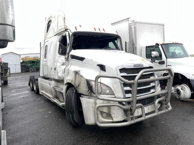 3AKJHHDR8NSMZ0257 - 2022 FREIGHTLINER CASCADIA 1 WHITE photo 1