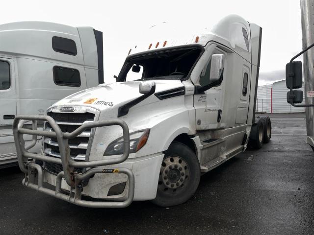 3AKJHHDR8NSMZ0257 - 2022 FREIGHTLINER CASCADIA 1 WHITE photo 2