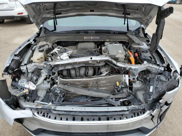 3FA6P0LU4KR263833 - 2019 FORD FUSION SE SILVER photo 11