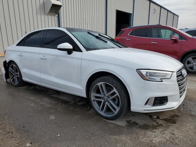 WAUAUGFF1J1023602 - 2018 AUDI A3 PREMIUM WHITE photo 4