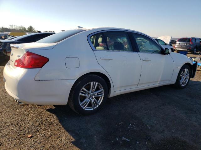 JN1CV6AR6FM650969 - 2015 INFINITI Q40 WHITE photo 3