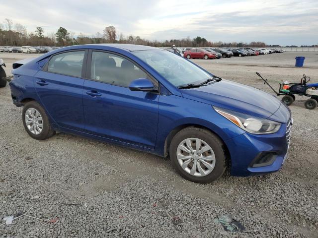 3KPC24A33KE072778 - 2019 HYUNDAI ACCENT SE BLUE photo 4