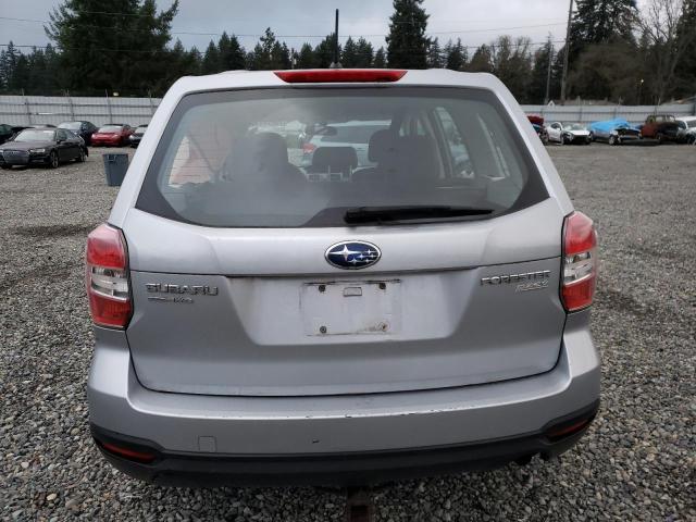 JF2SJAAC7EG454315 - 2014 SUBARU FORESTER 2.5I SILVER photo 6