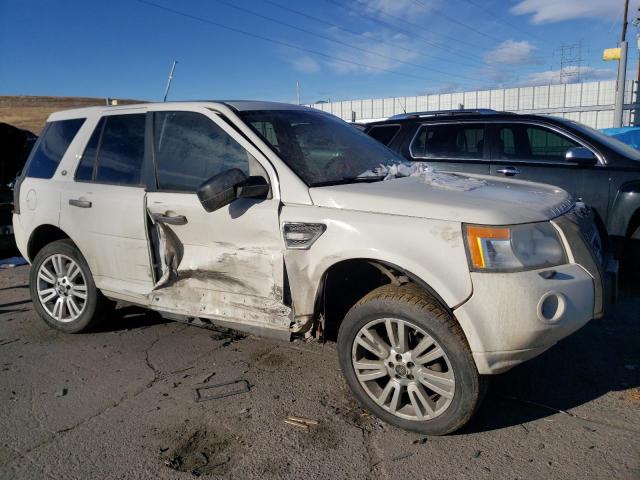 SALFT2BN2AH184908 - 2010 LAND ROVER LR2 HSE TECHNOLOGY WHITE photo 4