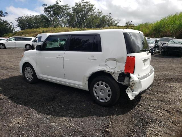 JTLZE4FE4FJ081997 - 2015 TOYOTA SCION XB WHITE photo 2