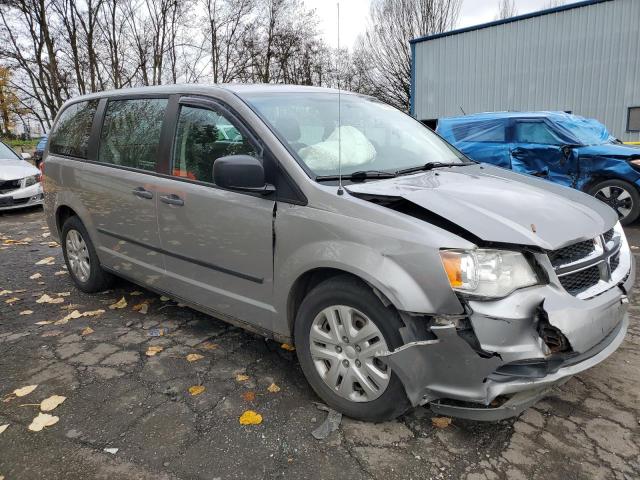 2C4RDGBG0GR115440 - 2016 DODGE GRAND CARA SE SILVER photo 4