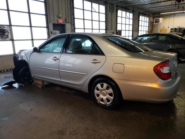 4T1BE32K64U928139 - 2004 TOYOTA CAMRY LE SILVER photo 2