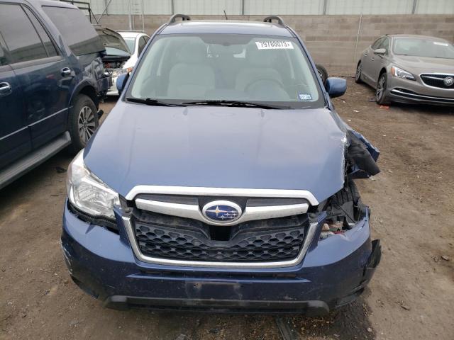 JF2SJADC6EH474545 - 2014 SUBARU FORESTER 2.5I PREMIUM BLUE photo 5