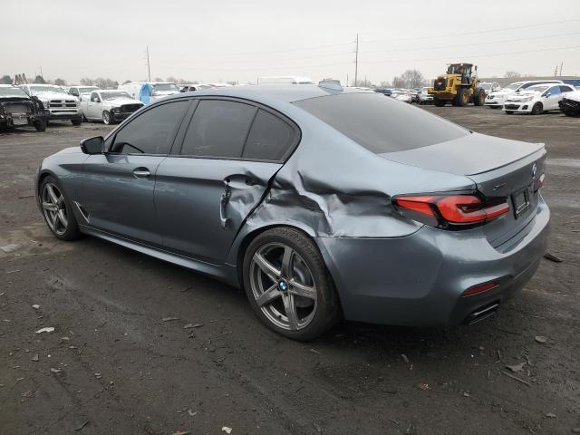 WBAJB9C5XJB035108 - 2018 BMW M550XI GRAY photo 2