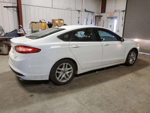 1FA6P0HD0G5134913 - 2016 FORD FUSION SE WHITE photo 3