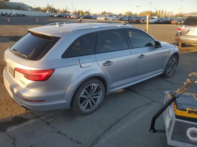 WA18NAF44HA095344 - 2017 AUDI A4 ALLROAD PREMIUM PLUS SILVER photo 3
