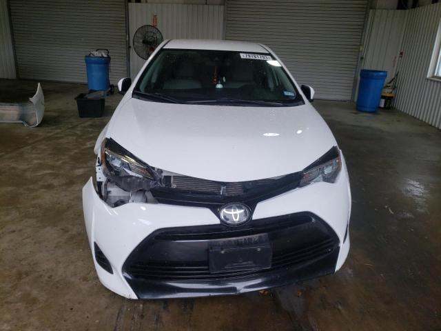 5YFBURHE8KP920498 - 2019 TOYOTA COROLLA L WHITE photo 5