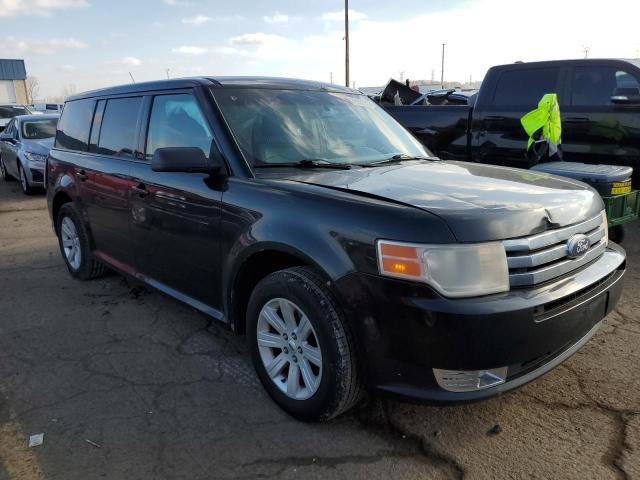 2FMGK5BC1BBD21880 - 2011 FORD FLEX SE BLACK photo 4