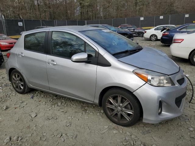 JTDKTUD30CD515024 - 2012 TOYOTA YARIS SILVER photo 4