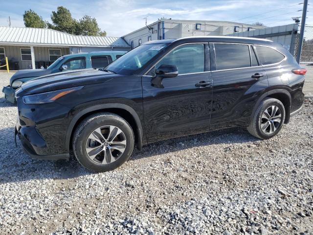 2022 TOYOTA HIGHLANDER XLE, 