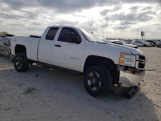 1GC2KVCG1DZ328635 - 2013 CHEVROLET SILVERADO K2500 HEAVY DUTY WHITE photo 4