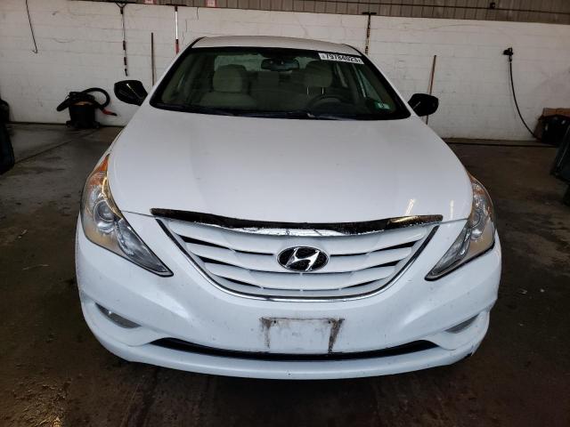 5NPEB4AC0DH559430 - 2013 HYUNDAI SONATA GLS WHITE photo 5