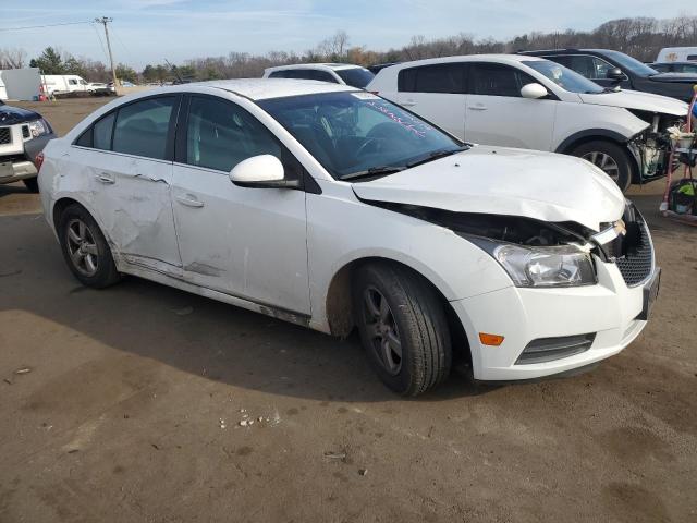 1G1PC5SB3E7366074 - 2014 CHEVROLET CRUZE LT WHITE photo 4