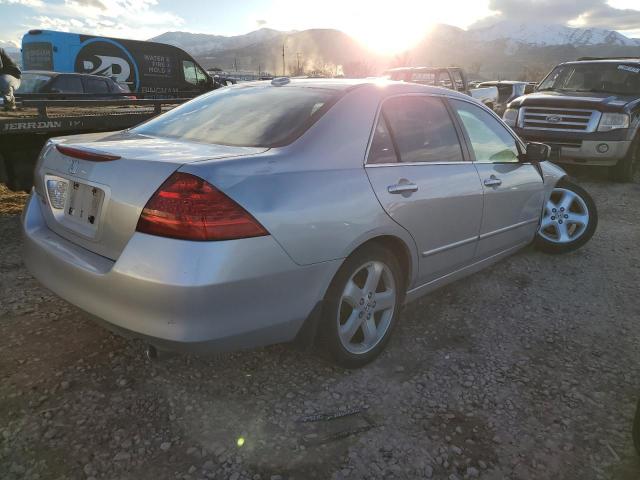 1HGCM65526A001003 - 2006 HONDA ACCORD EX SILVER photo 3