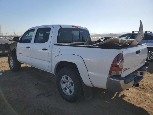 3TMJU4GN3DM146056 - 2013 TOYOTA TACOMA DOUBLE CAB PRERUNNER WHITE photo 2