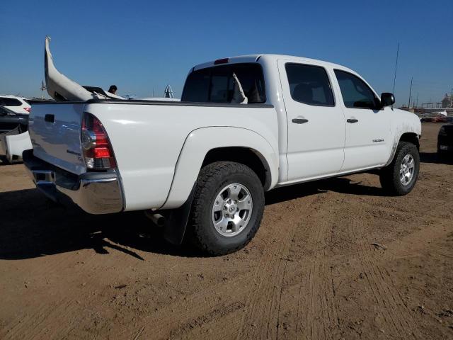 3TMJU4GN3DM146056 - 2013 TOYOTA TACOMA DOUBLE CAB PRERUNNER WHITE photo 3