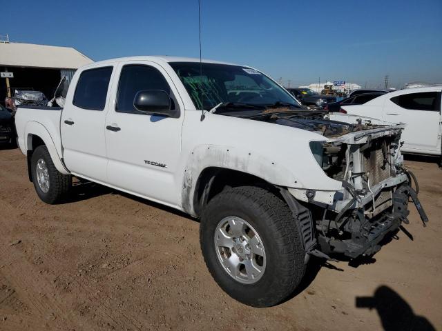 3TMJU4GN3DM146056 - 2013 TOYOTA TACOMA DOUBLE CAB PRERUNNER WHITE photo 4