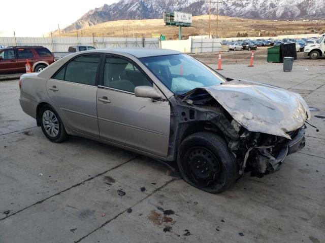 4T1BE32K13U729661 - 2003 TOYOTA CAMRY LE GOLD photo 4