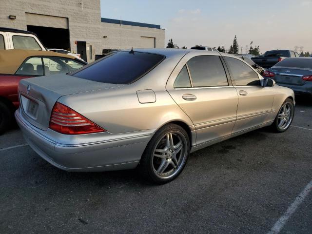 WDBNG75JX3A317163 - 2003 MERCEDES-BENZ S 500 SILVER photo 3