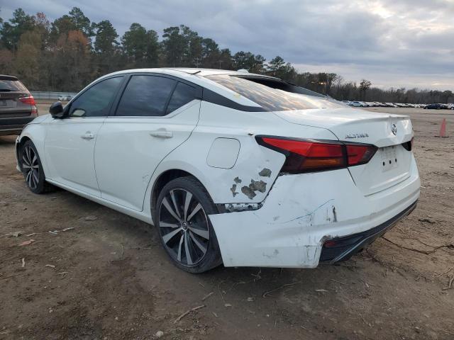 1N4BL4CV1KC129161 - 2019 NISSAN ALTIMA SR SILVER photo 2