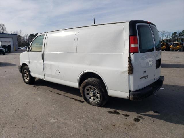 1GCSGAFX2C1168302 - 2012 CHEVROLET EXPRESS G1 WHITE photo 2