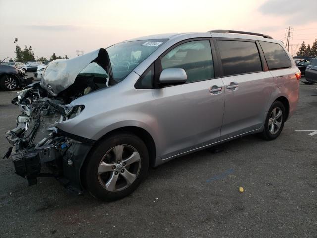 2015 TOYOTA SIENNA LE, 