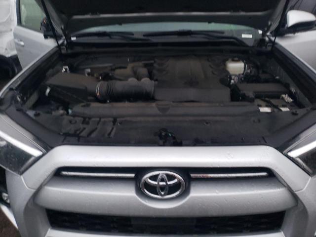 JTEPU5JR6P6158875 - 2023 TOYOTA 4RUNNER SE SILVER photo 11