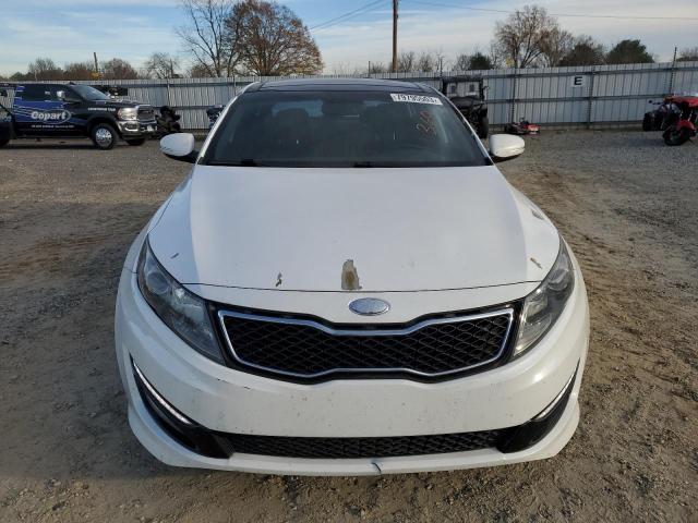 5XXGR4A61DG214627 - 2013 KIA OPTIMA SX WHITE photo 5