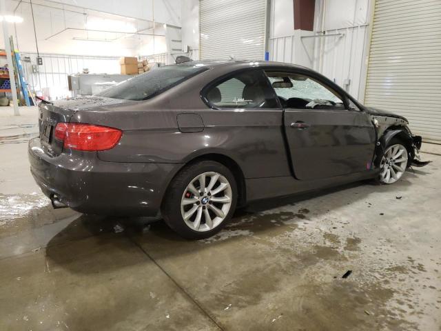 WBAKF9C57BE261647 - 2011 BMW 335 XI GRAY photo 3