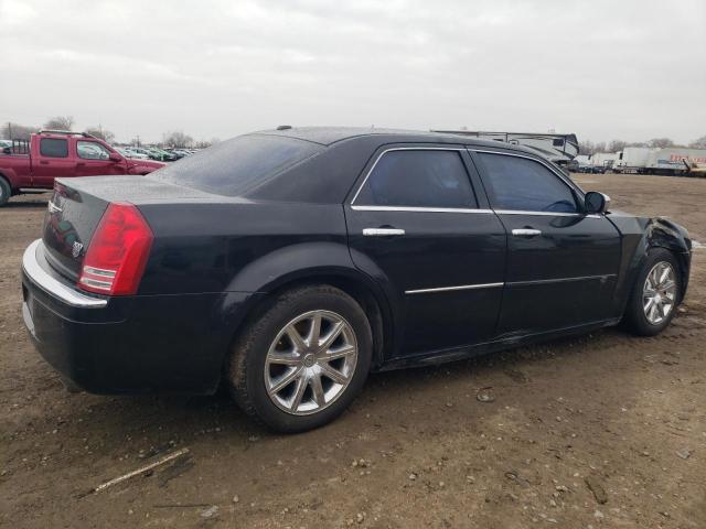 2C3CA6CT9AH126653 - 2010 CHRYSLER 300C BLACK photo 3