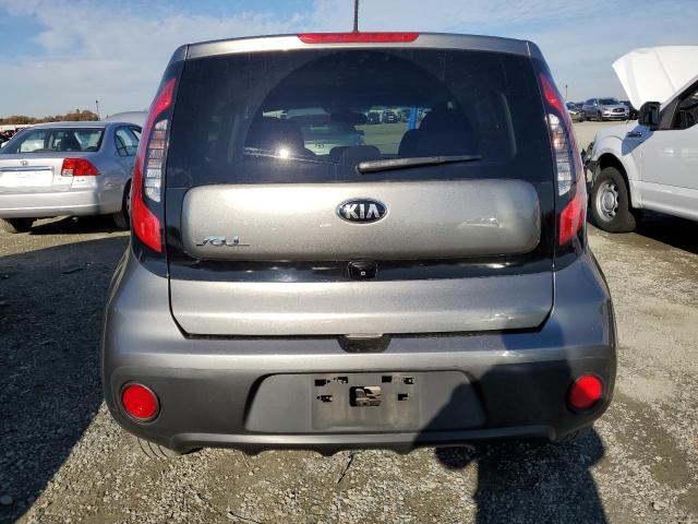 KNDJN2A24K7003981 - 2019 KIA SOUL GRAY photo 6