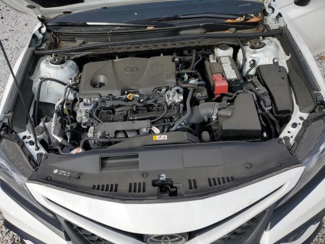 4T1T11AK7RU240972 - 2024 TOYOTA CAMRY SE NIGHT SHADE WHITE photo 11