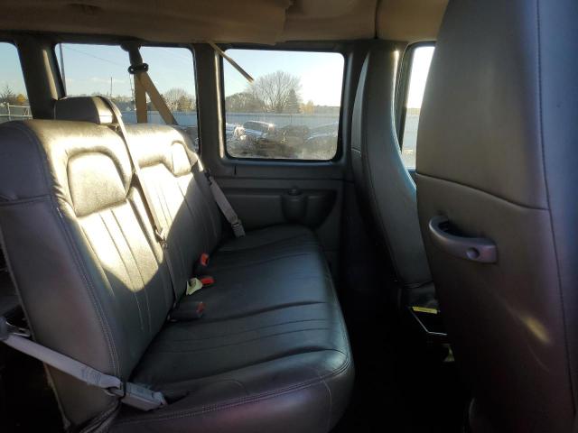 1GNUGBD49A1179583 - 2010 CHEVROLET EXPRESS G1 LS RED photo 11