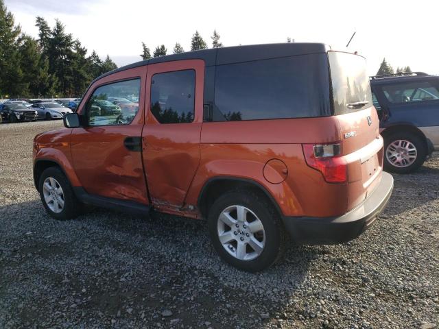 5J6YH2H75BL000077 - 2011 HONDA ELEMENT EX ORANGE photo 2