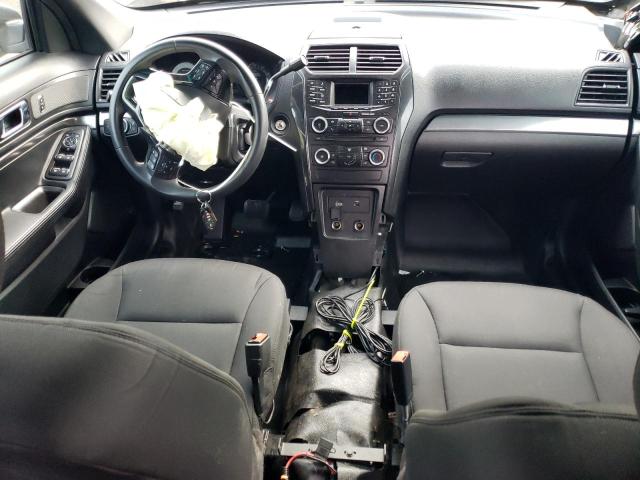 1FM5K8AR8HGA79010 - 2017 FORD EXPLORER POLICE INTERCEPTOR Schwarz Foto 8