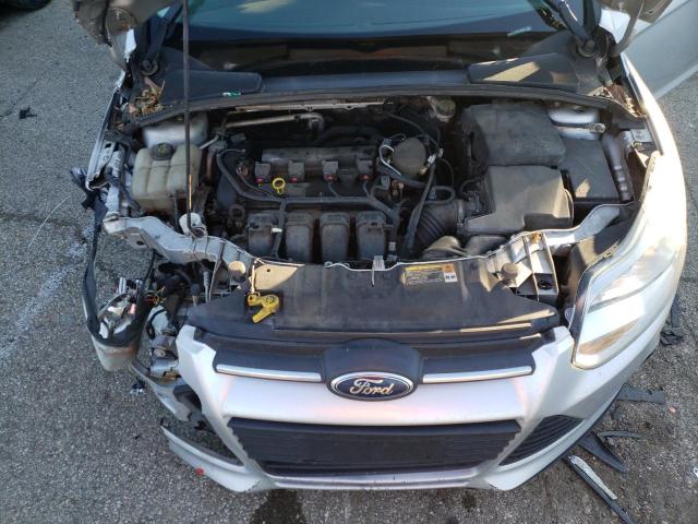 1FADP3K20EL139795 - 2014 FORD FOCUS SE SILVER photo 11