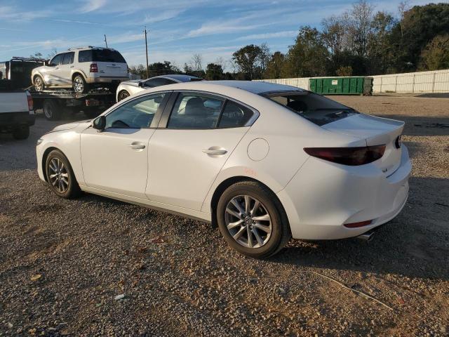 JM1BPAAL8M1343223 - 2021 MAZDA 3 WHITE photo 2