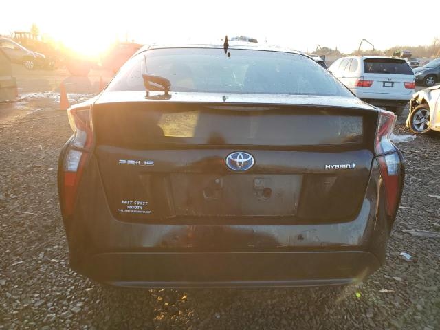 JTDKBRFU8J3586075 - 2018 TOYOTA PRIUS BLACK photo 6