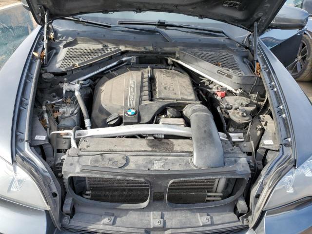 5UXZV4C55DL994994 - 2013 BMW X5 XDRIVE35I GRAY photo 11