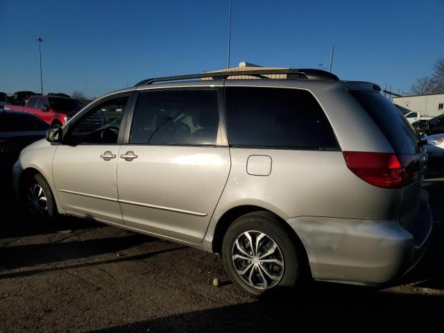 5TDZA23C64S206030 - 2004 TOYOTA SIENNA CE SILVER photo 2