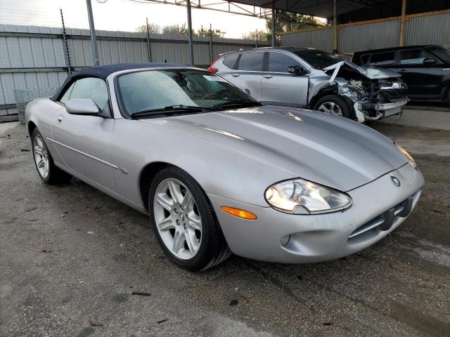 SAJJA42C2YNA07566 - 2000 JAGUAR XK8 SILVER photo 4