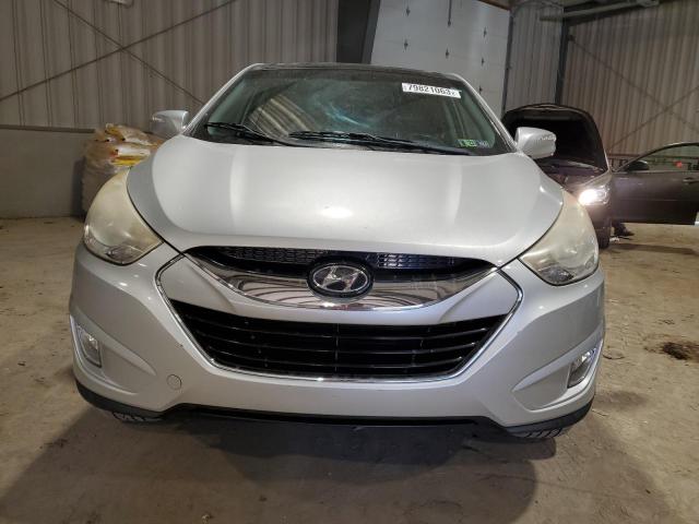 KM8JU3AC4AU063997 - 2010 HYUNDAI TUCSON GLS SILVER photo 5